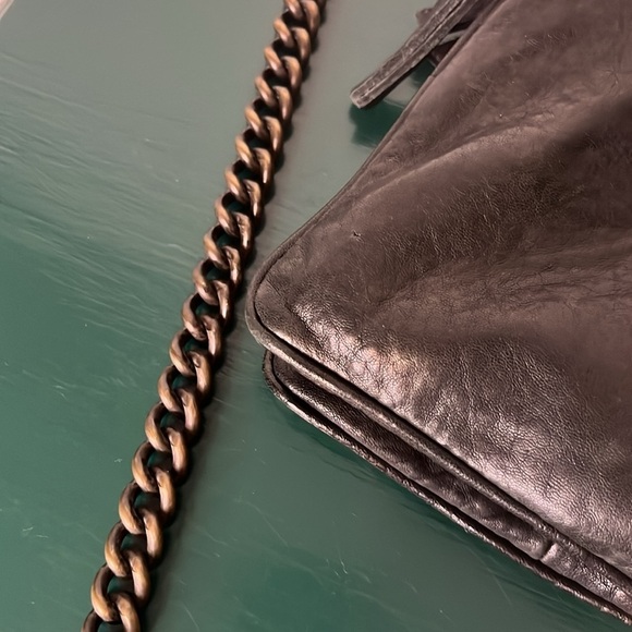 Maxon Collection Genuine Leather Black Crossbody Bag with Detachable Chain Strap - Picture 15 of 16